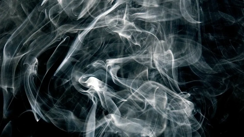 Thưởng thức ảnh khói trừu tượng đầy ẩn ý
