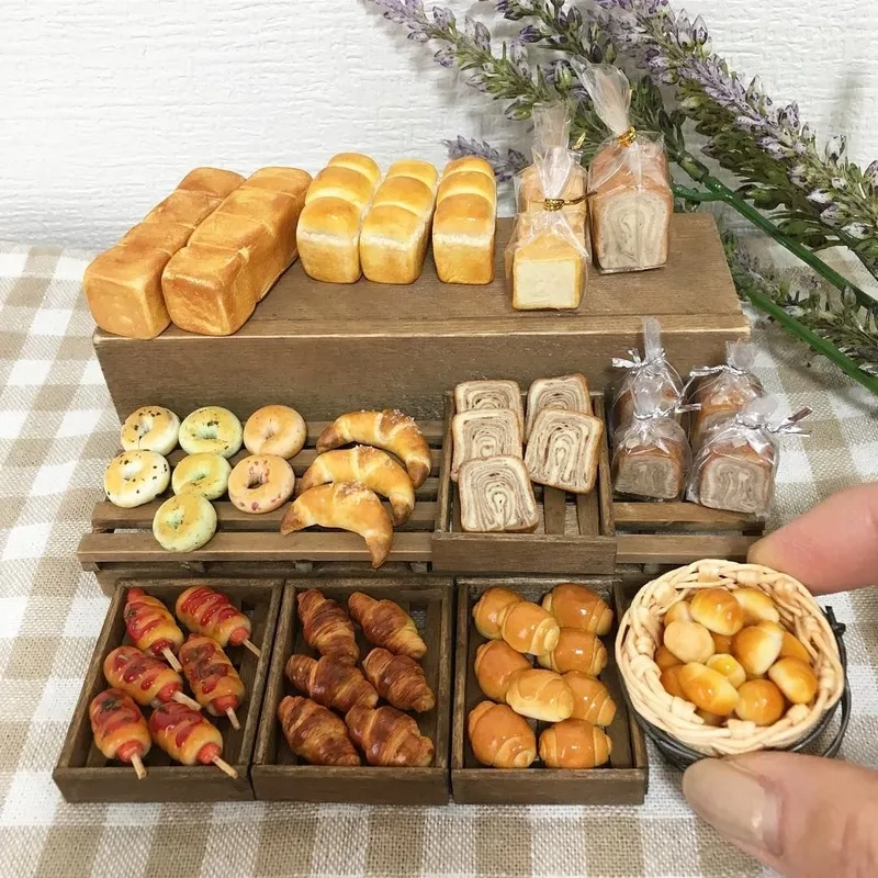 Tự tay làm bánh mì mini handmade dễ thương