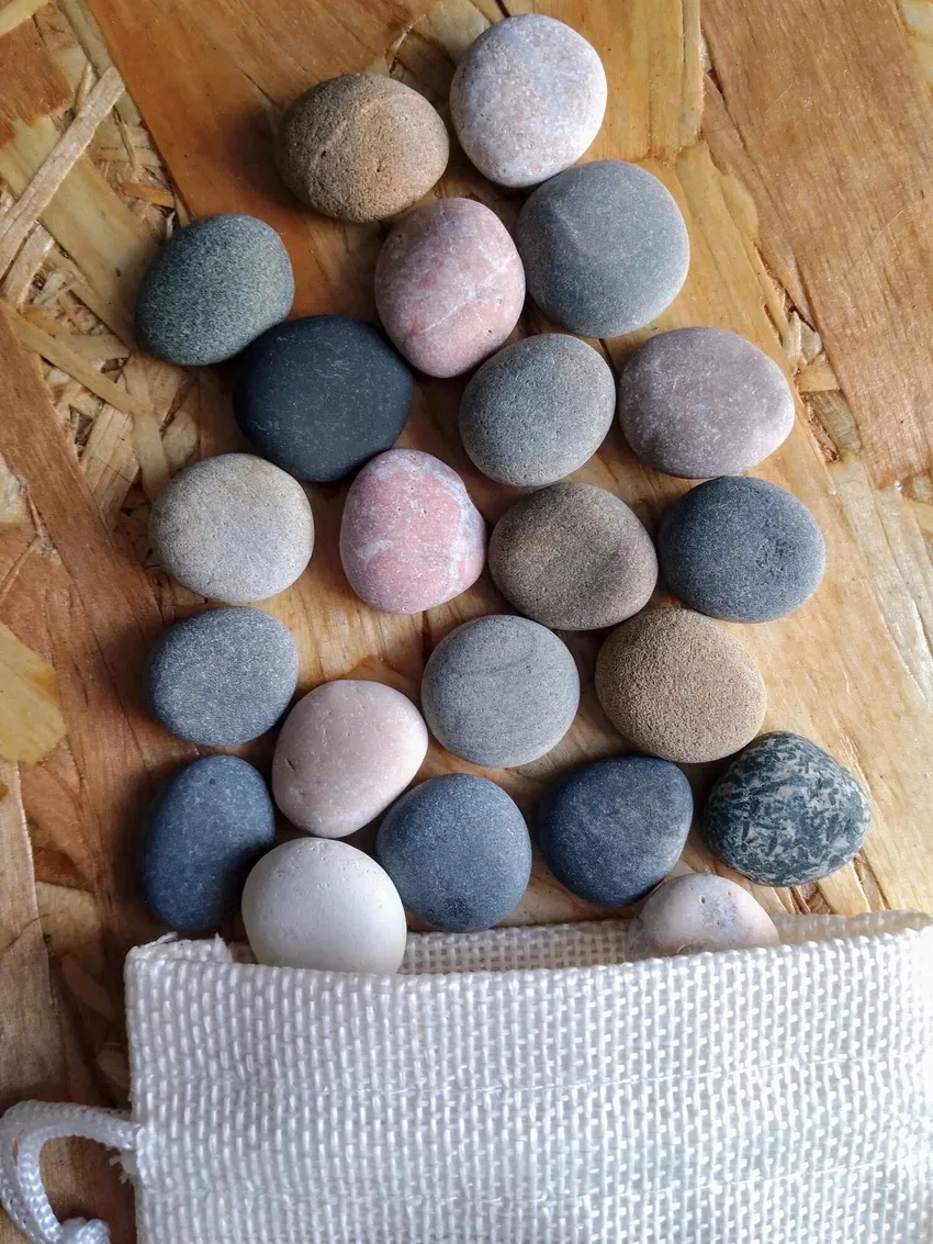 Bể cá thêm sinh động nhờ ảnh bể cá sỏi đá