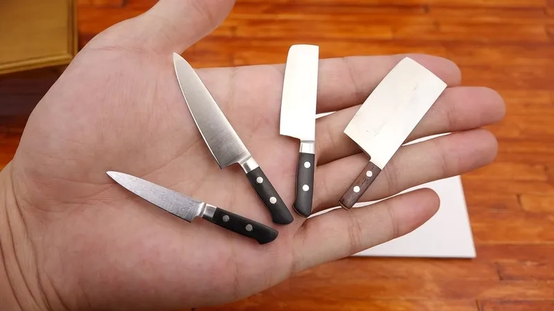 Nấu ăn an toàn cho bé với dao thớt mini an toàn