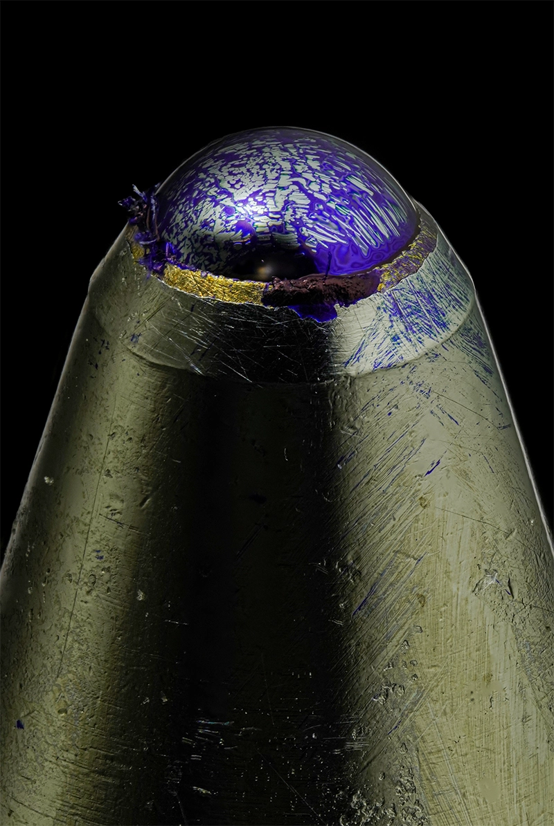 Ngòi bút bi 0.7mm mang lại nét viết đậm rõ ràng