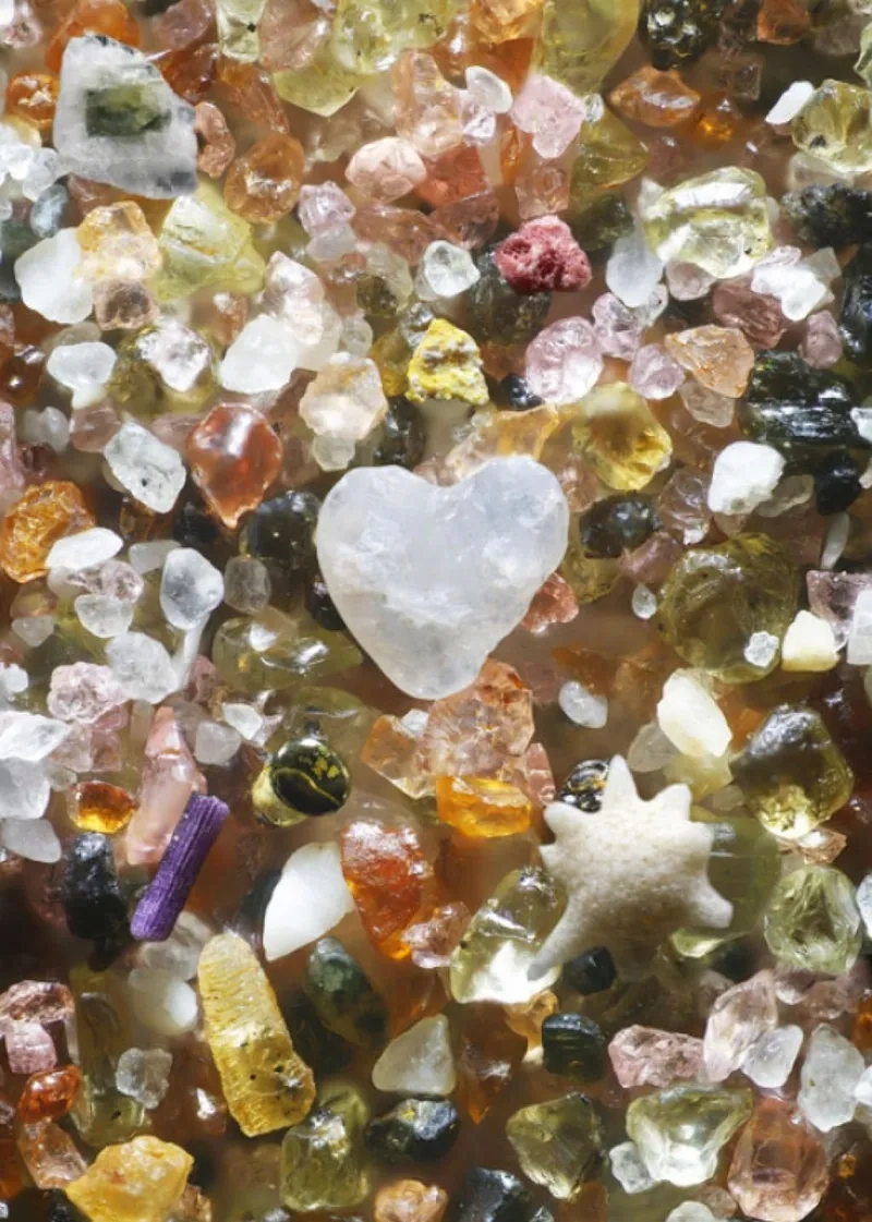 Xem rõ cát dưới kính hiển vi