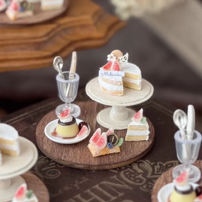 Thưởng thức hương vị bánh kem siêu nhỏ