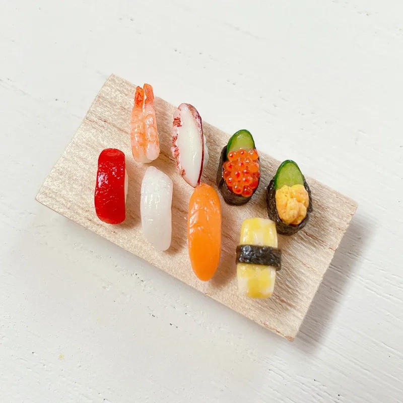 Thưởng thức nghệ thuật sushi tiny food Việt