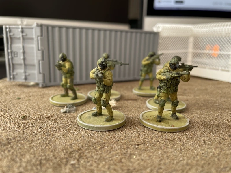 Tạo tác phẩm thủ công qua mô hình chiến tranh mini handmade