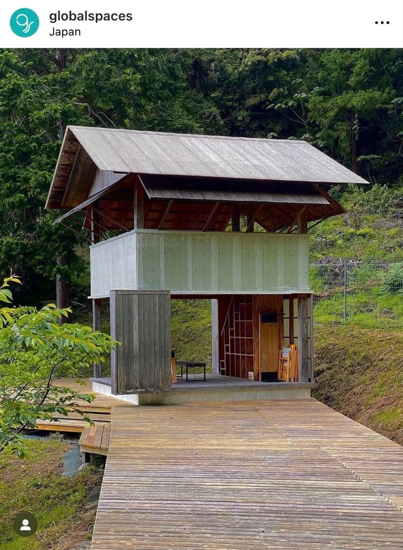 Hòa mình phong cách xưa với mô hình ngôi nhà trong rừng phong cách vintage