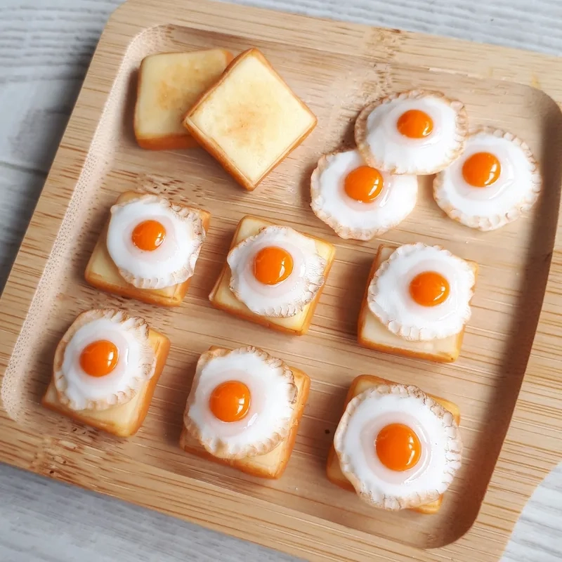 Thưởng thức bữa sáng với trứng mini clay