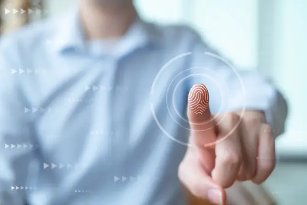 Tìm hiểu vân tay người soi kính - Bí mật nhận dạng cá nhân