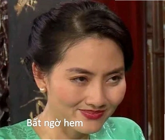 Bà già bất ngờ không meme