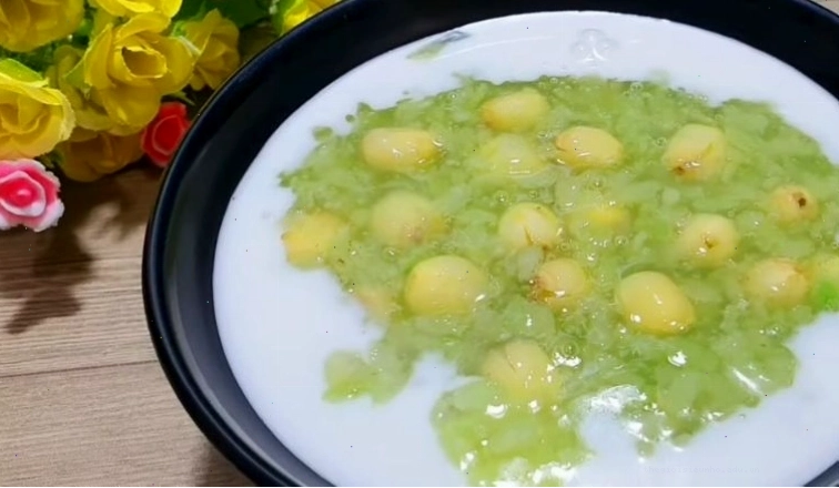Cách làm chè hạt sen cốm dẻo ngọt thơm ngon
