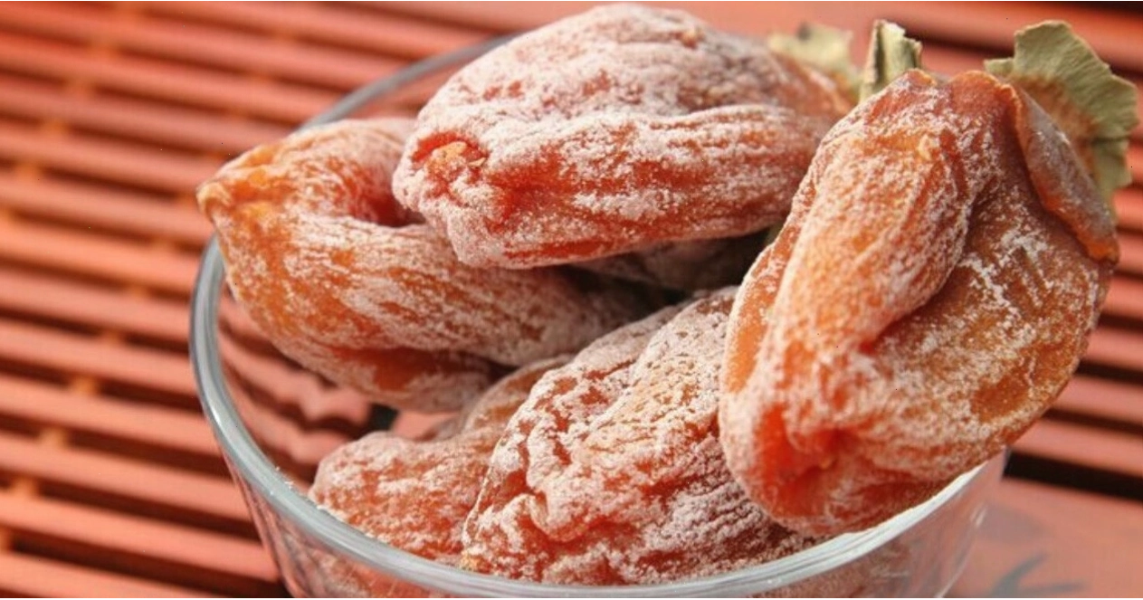 Cách làm mứt hồng dẻo thơm ngon tại nhà