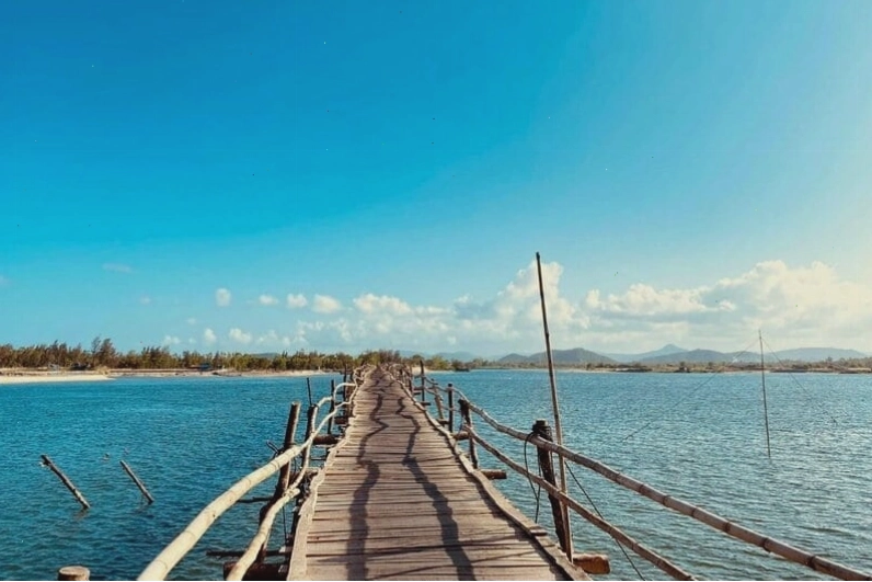 Cảnh quan xanh mát của Cao nguyên Vân Hoà