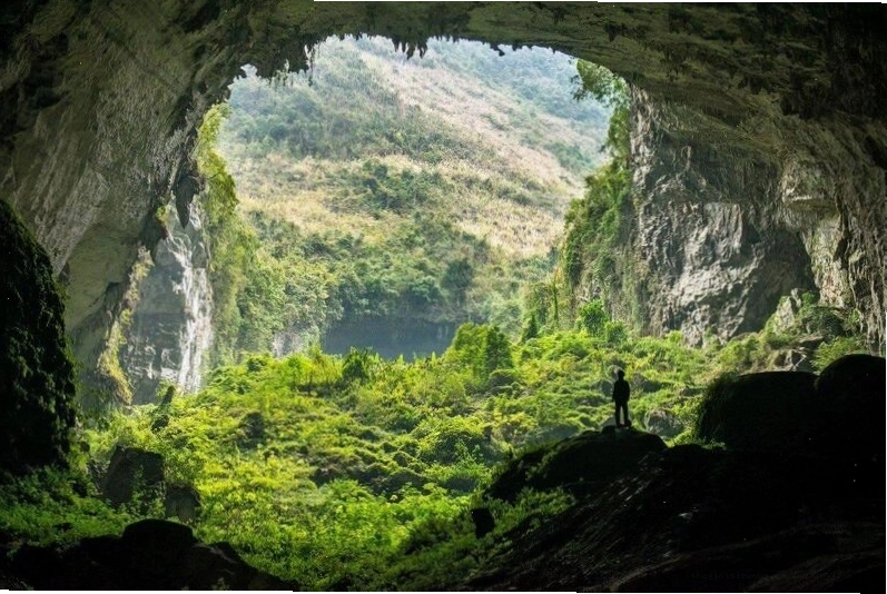 Cầu Rồng phun lửa tại Đà Nẵng