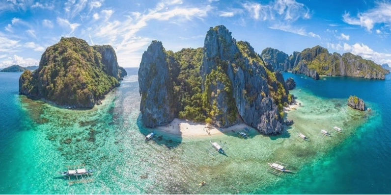 Dòng sông ngầm kỳ ảo bên trong Vườn Quốc gia Puerto Princesa