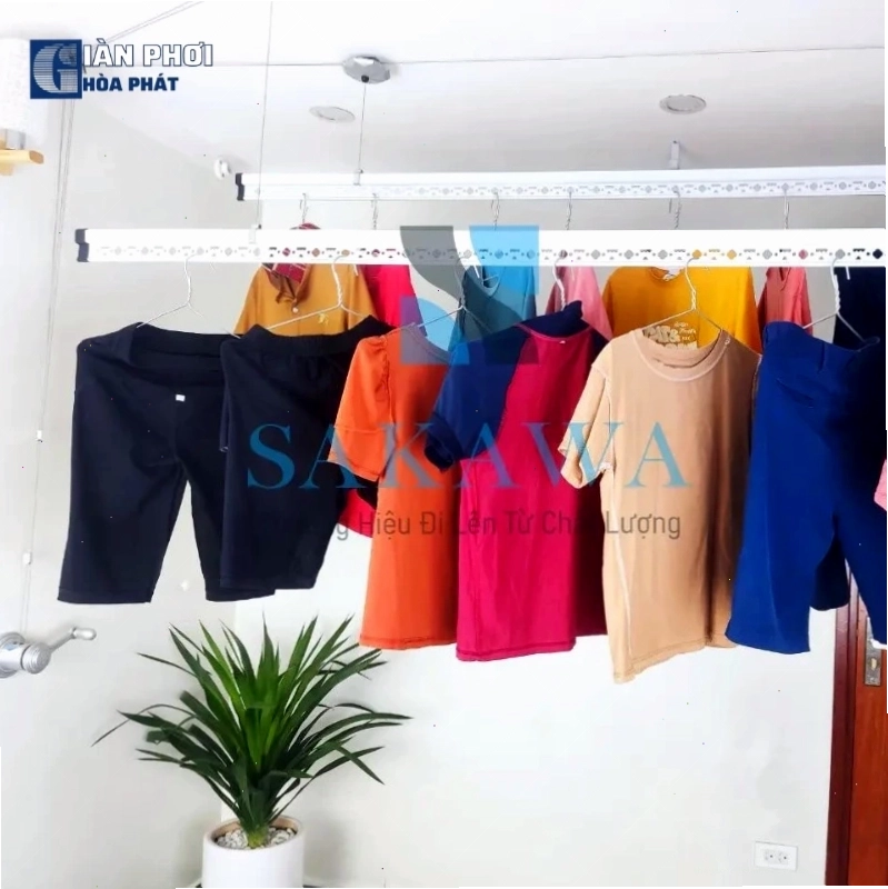 Giàn phơi thông minh giúp quần áo nhanh khô và tiếp xúc với nắng