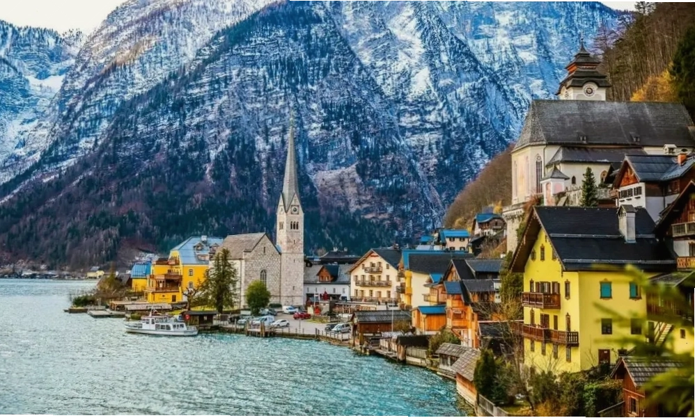 Hallstatt - xứng danh thị trấn đẹp nhất nước Áo