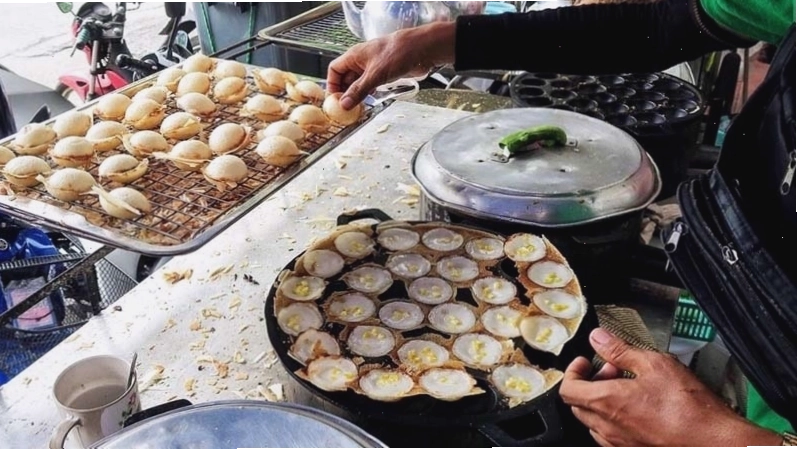 Khanom krok - Bánh dừa Thái Lan