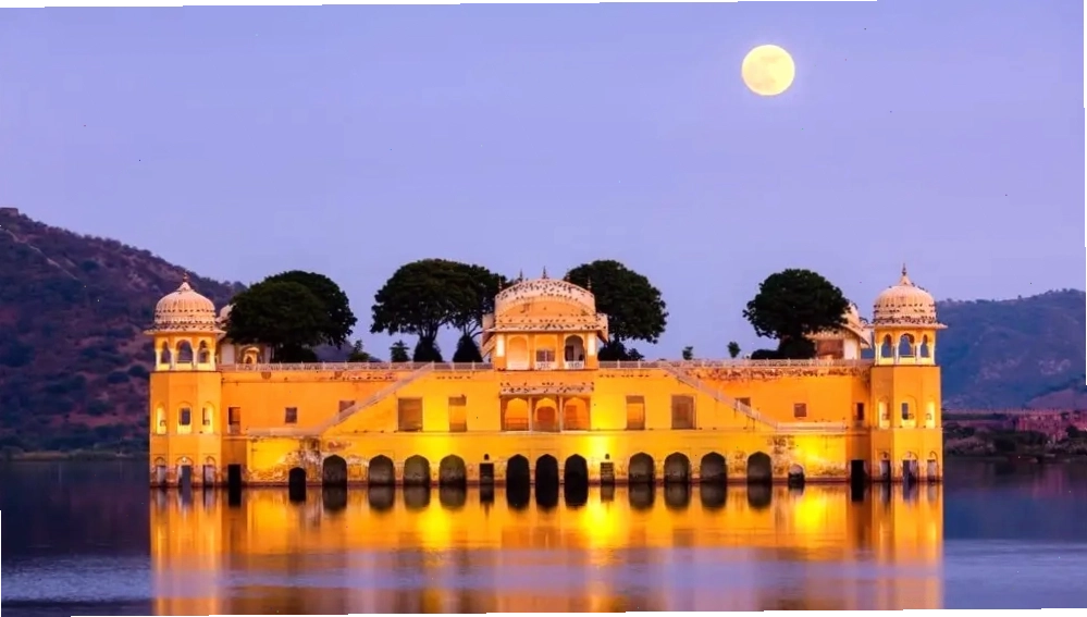 Kiến trúc độc đáo và màu sắc rực rỡ của thành phố Jaipur, Ấn Độ