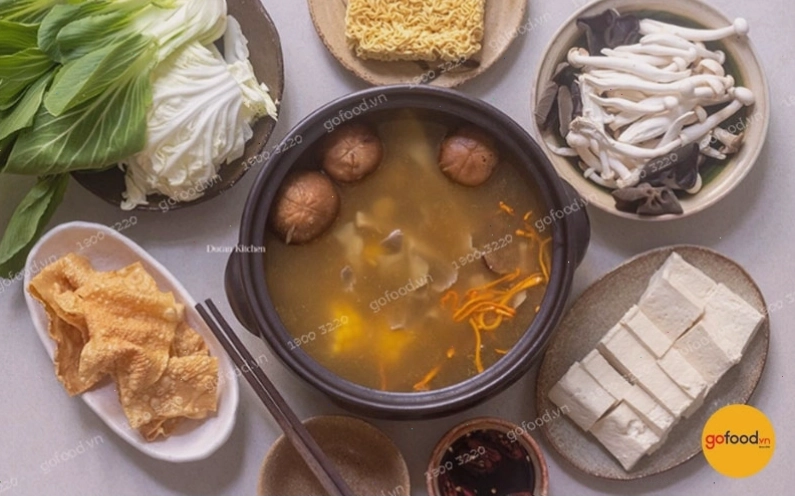 Lẩu nấm chay thập cẩm