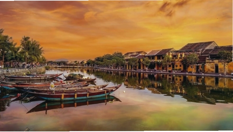 Mẫu tranh in phong cảnh làng quê nhìn từ xa
