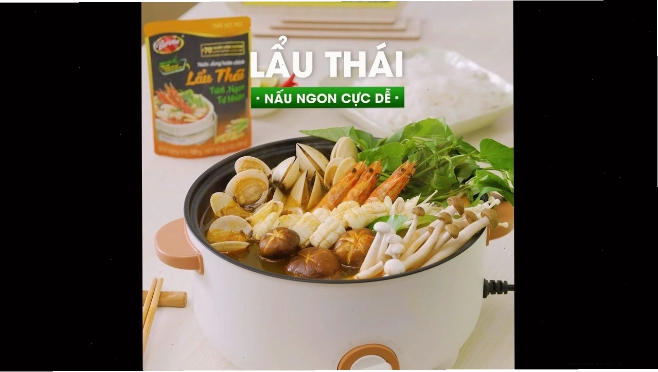 Nồi lẩu Thái Barona hấp dẫn với đầy đủ nguyên liệu