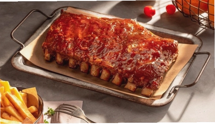 Sườn Mười - Sườn Nướng BBQ tại chi nhánh Nguyễn Văn Lộc
