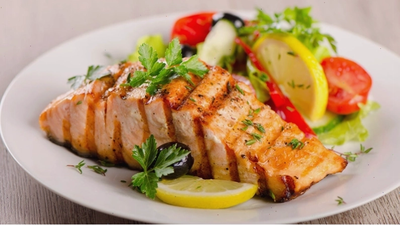 Thành phẩm cá hồi nướng bơ tỏi
