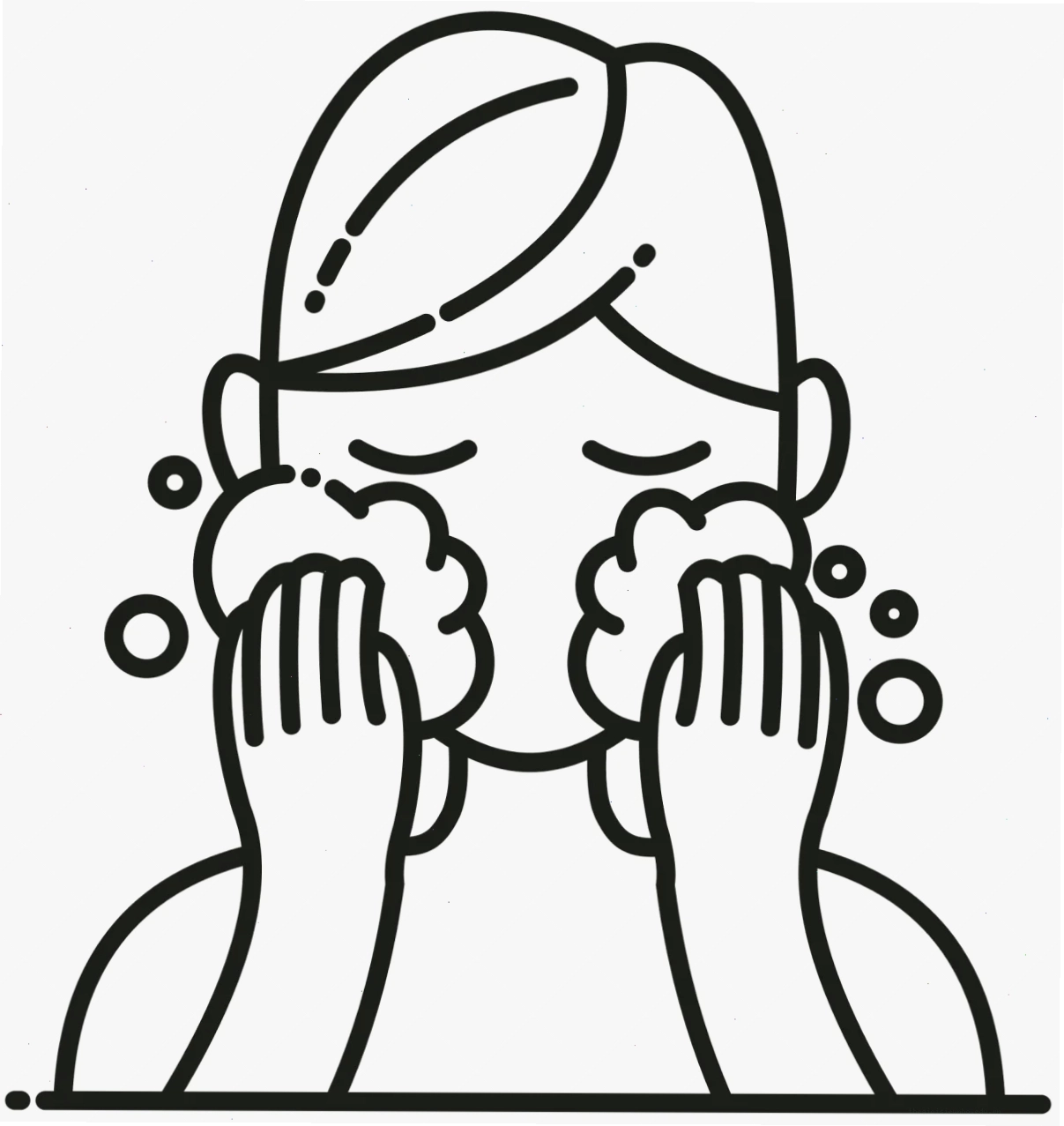 Tranh tô màu bé đang rửa đôi bàn tay nhỏ nhắn