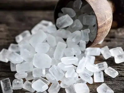 Khám phá cấu trúc của tinh thể đường soi kính